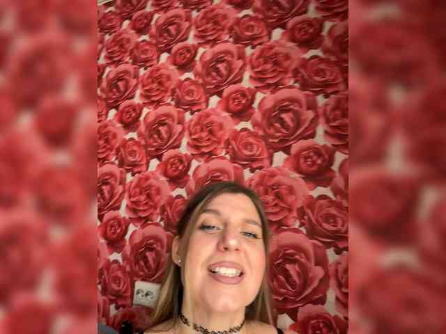 KotiKillerFeaturrrrre webcam