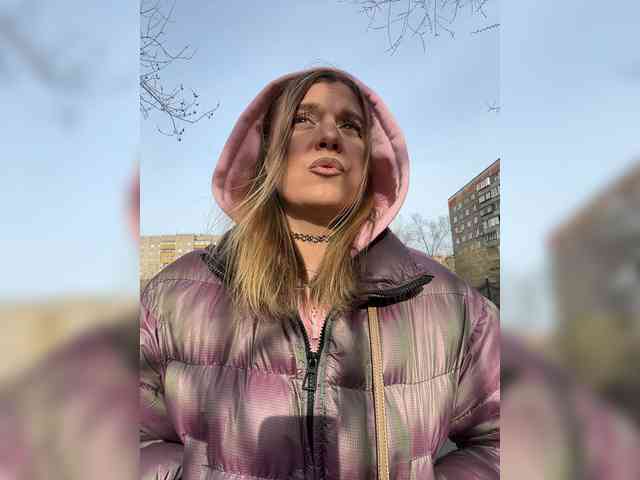 KotiKillerFeaturrrrre webcam