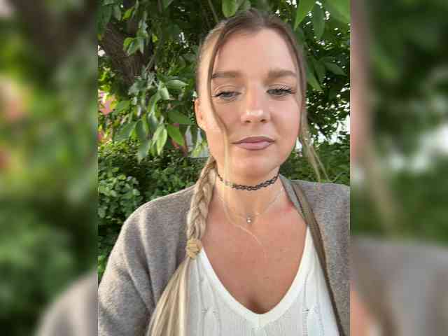 KotiKillerFeaturrrrre webcam