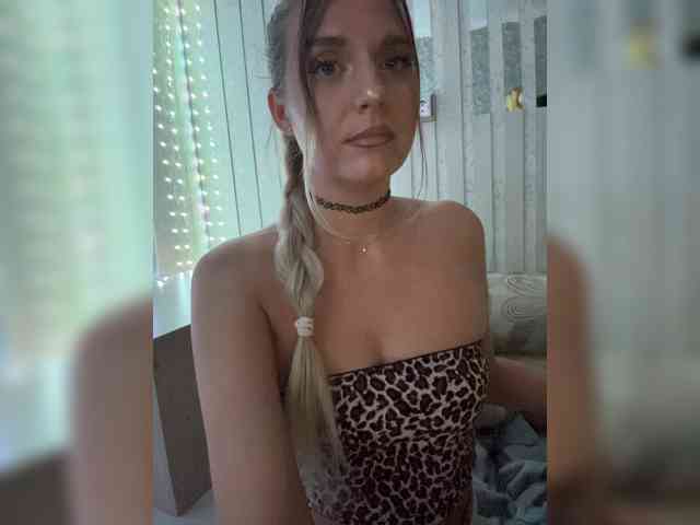 KotiKillerFeaturrrrre webcam