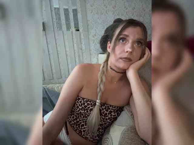 KotiKillerFeaturrrrre webcam