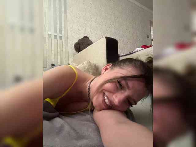 KotiKillerFeaturrrrre webcam