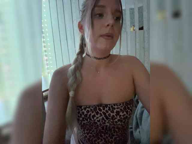 KotiKillerFeaturrrrre webcam