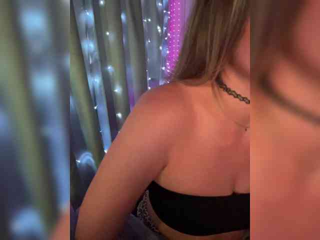 KotiKillerFeaturrrrre webcam