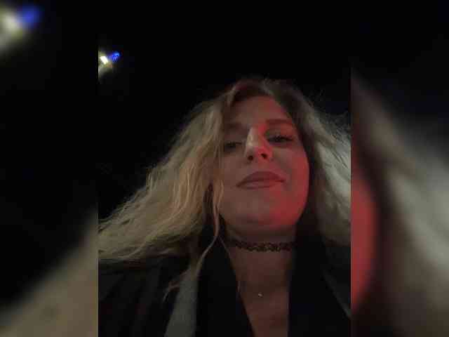 KotiKillerFeaturrrrre webcam