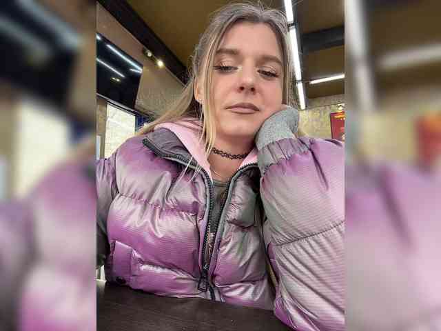 KotiKillerFeaturrrrre webcam