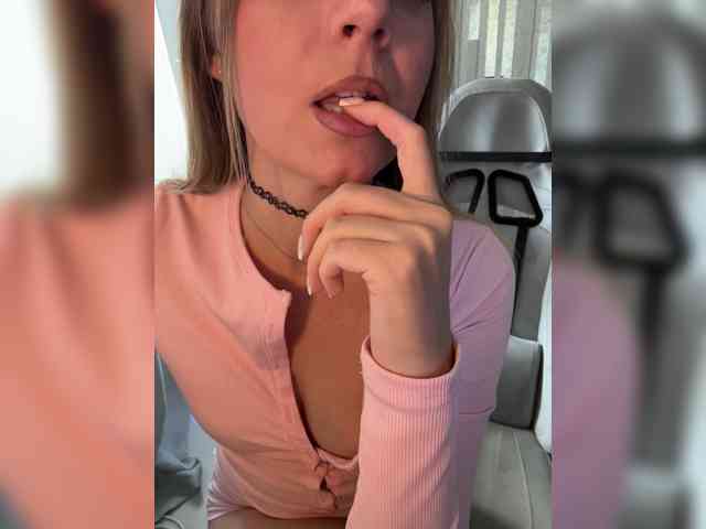 KotiKillerFeaturrrrre webcam