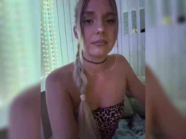KotiKillerFeaturrrrre webcam