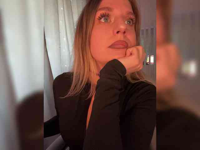 KotiKillerFeaturrrrre webcam