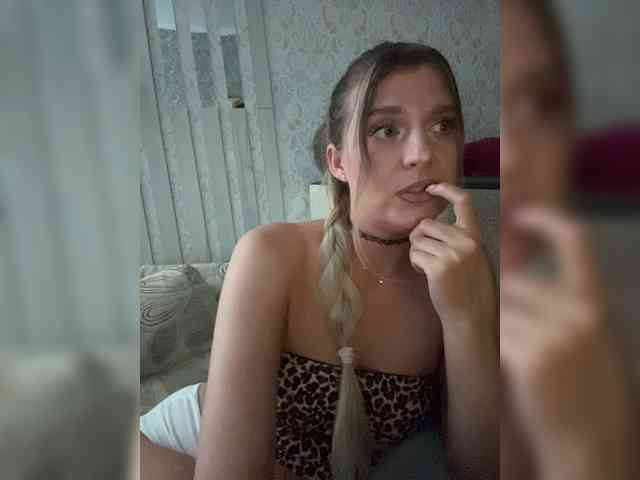 KotiKillerFeaturrrrre webcam