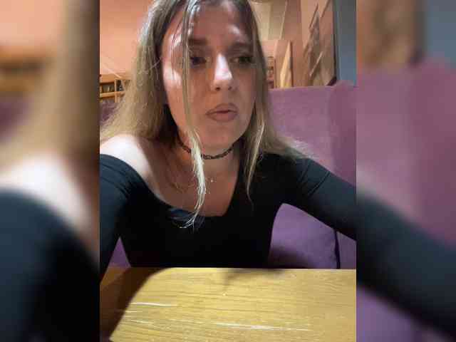 KotiKillerFeaturrrrre webcam