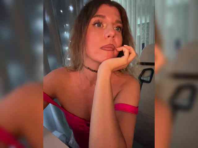 KotiKillerFeaturrrrre webcam