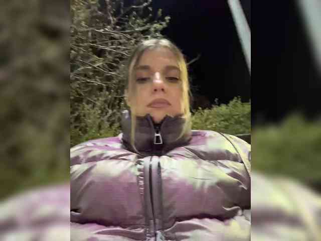 KotiKillerFeaturrrrre webcam