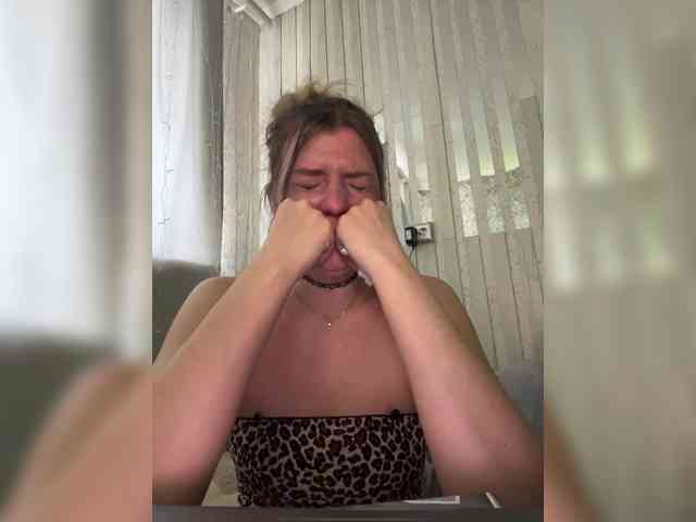 KotiKillerFeaturrrrre webcam