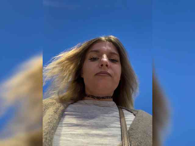KotiKillerFeaturrrrre webcam