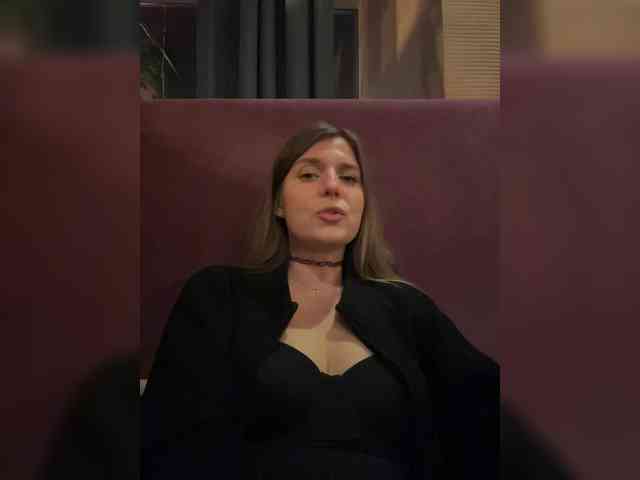 KotiKillerFeaturrrrre webcam