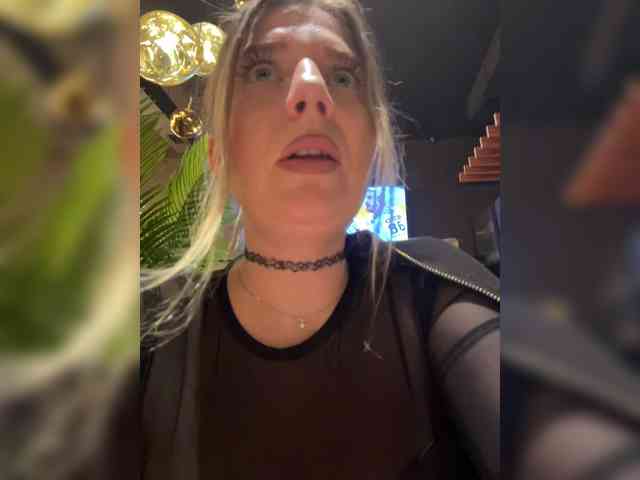 KotiKillerFeaturrrrre webcam