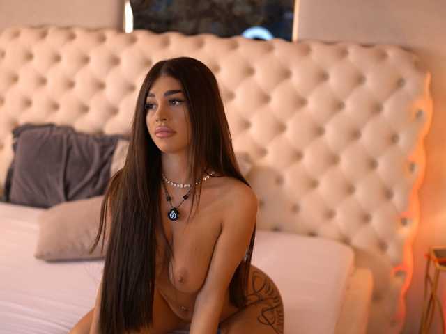 BellaNoirre live cam on BongaCams