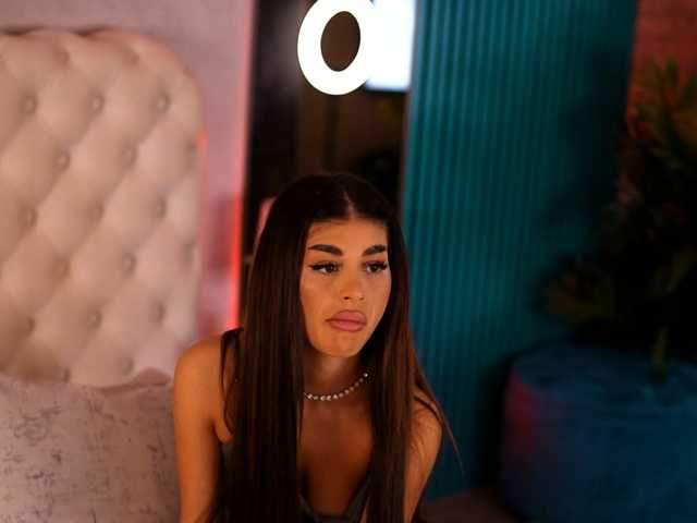 BellaNoirre live cam on BongaCams