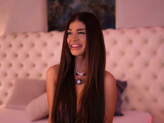 BellaNoirre live cam on BongaCams