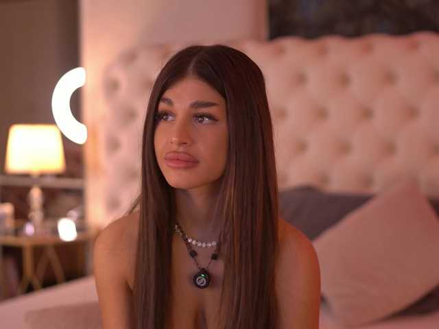 BellaNoirre live cam on BongaCams