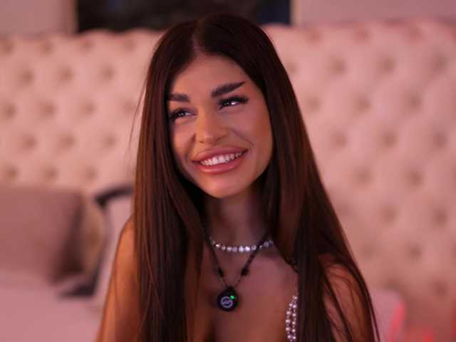 BellaNoirre live cam on BongaCams