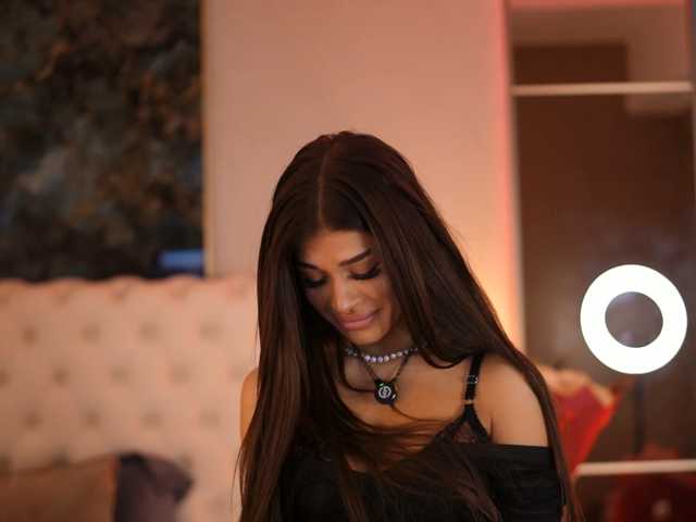 BellaNoirre live cam on BongaCams