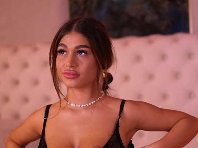 BellaNoirre live cam on BongaCams