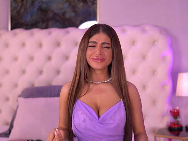 BellaNoirre live cam on BongaCams