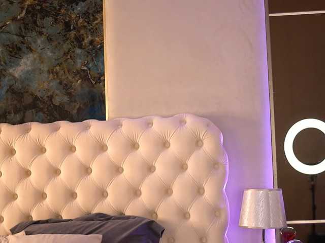 BellaNoirre live cam on BongaCams