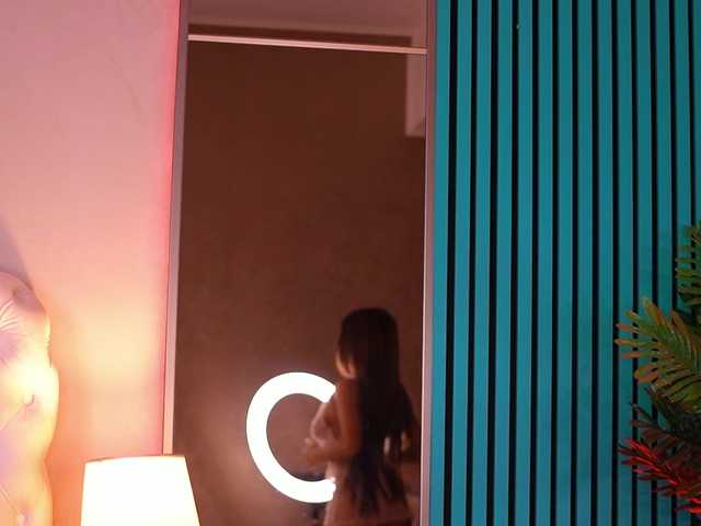 BellaNoirre live cam on BongaCams
