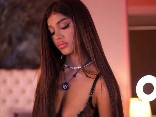 BellaNoirre live cam on BongaCams