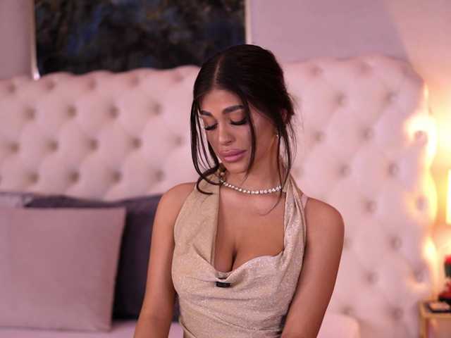 BellaNoirre live cam on BongaCams