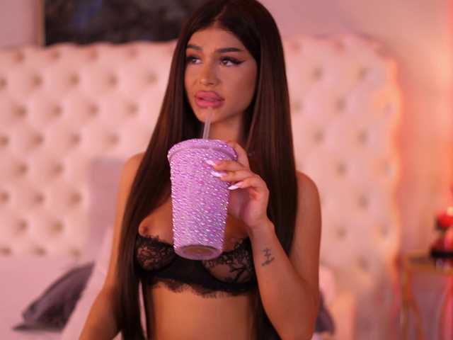 BellaNoirre live cam on BongaCams