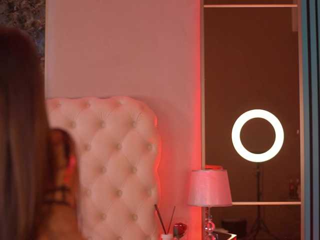 BellaNoirre live cam on BongaCams