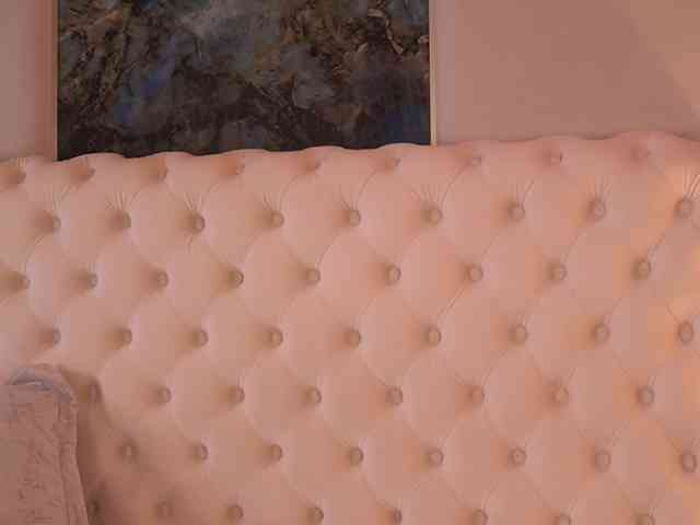 BellaNoirre webcam