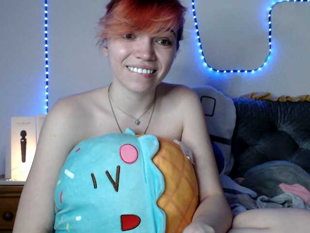 olivka-flower live cam preview