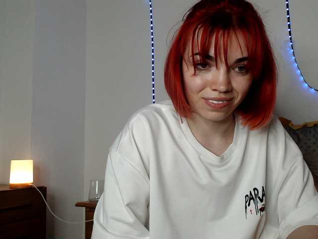 olivka-flower live cam on BongaCams