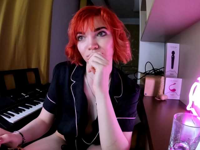 olivka-flower's BongaCams show and profile