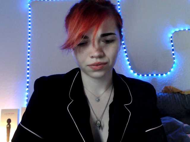 olivka-flower live cam preview