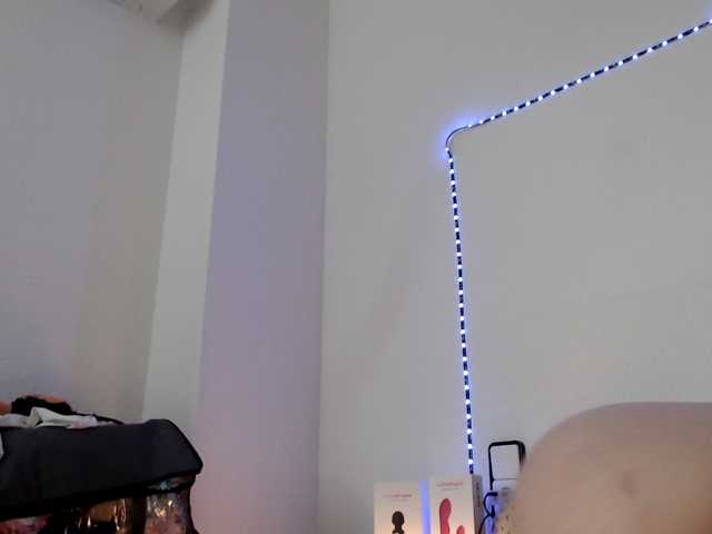 olivka-flower live webcam show