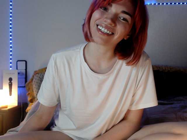 olivka-flower webcam bongacams model stream image