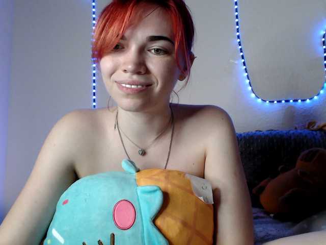 olivka-flower live cam preview