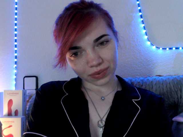 olivka-flower webcam bongacams model stream image