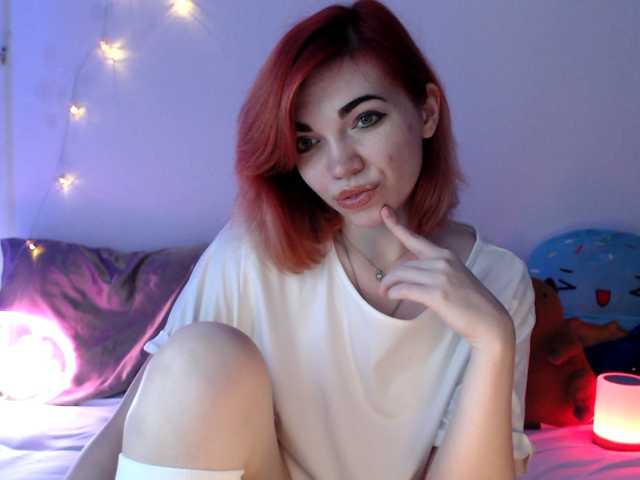 olivka-flower live cam on BongaCams