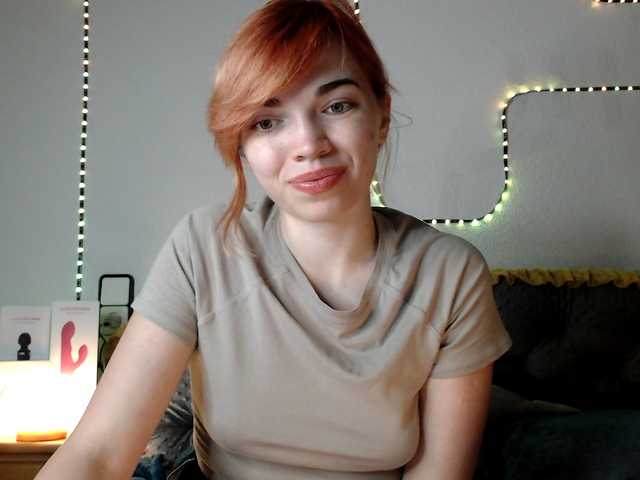 olivka-flower live cam on BongaCams