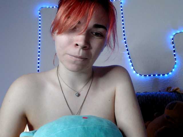 olivka-flower webcam bongacams model stream image