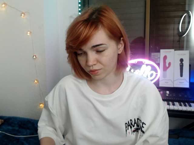 olivka-flower live cam on BongaCams