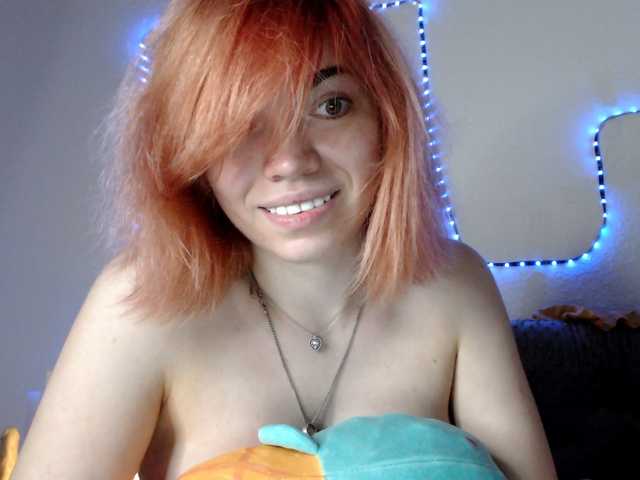 olivka-flower live cam preview