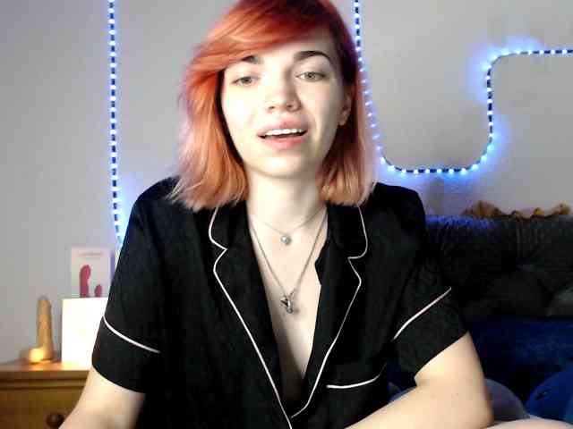 Olivka-flower's live stream